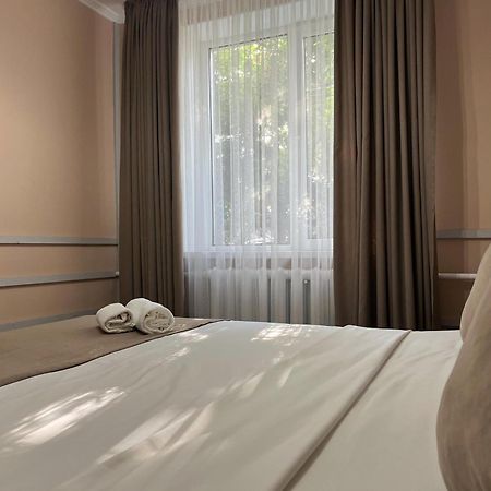 Kausar Hotel Biškek Exteriér fotografie